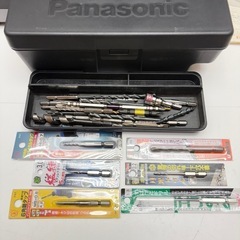 中古　パナソニック　Panasonic　コードレスマルチインパクトドライバー　EZ7542LZ2S　動作確認済　電動工具の画像