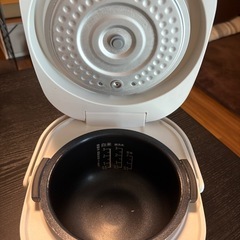 炊飯器 SHARP KS-CF05A 3合炊きの画像