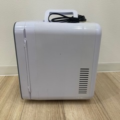 【ジャンク】小型冷温庫６Lの画像