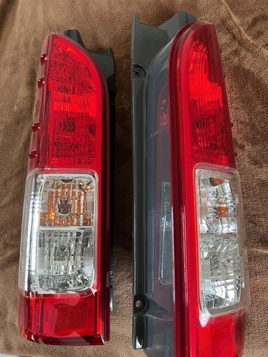 6型ハイエーステールランプ純正