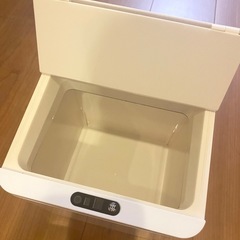 センサー　ゴミ箱の画像