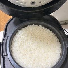 シャープ　3合炊き炊飯器　KS-CF05Bの画像