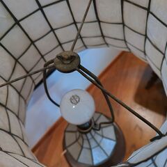 電気スタンド（カピスシェル風）※一部欠けありの画像