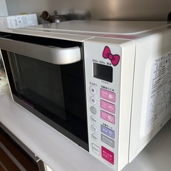 （お渡し済）ヤマダ電機製　電子レンジ　キティちゃんデザインの画像