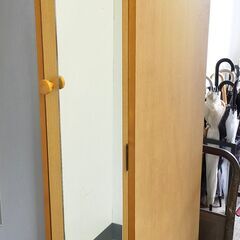 △ 訳アリ現状品 ミラー付きシューズボックス  シューズボックス 鏡付き 割れ等有り の画像