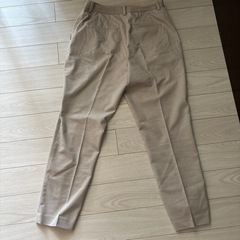 UNIQLOパンツの画像