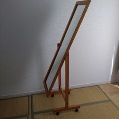 全身鏡 姿見 鏡 キャスター付 スタンドミラー ニトリの画像