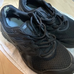 ASICS アシックス　asics スニーカーの画像