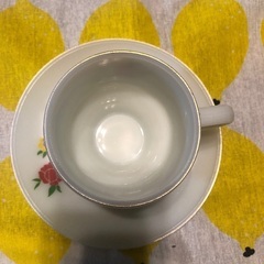 ミルクガラス　ティーカップ&ソーサー　レトロの画像