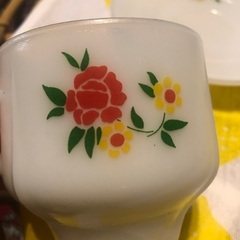 ミルクガラス　ティーカップ&ソーサー　レトロの画像