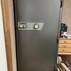 大型金庫の中古が安い！激安で譲ります・無料であげます｜ジモティー