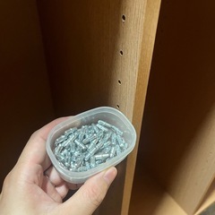 壁面収納　棚　無料！　欲しい人いなければ捨てる予定の画像