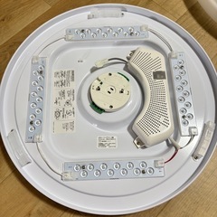 LEDシーリングライト① 8畳の画像
