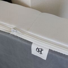 7月購入、１週使用品　美品　IKEA  AFJALL オーフィエル　フォームマットレス、ふつう/ホワイト、90 × 200ｃｍの画像