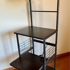 【美品✨ ニトリ】26日まで　レンジ台 棚 コンセント付き キャスター付き❷  の画像