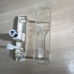 東芝冷蔵庫　自動製氷機　タンクの画像