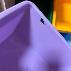 おもちゃ収納箱の画像