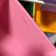 おもちゃ収納箱の画像