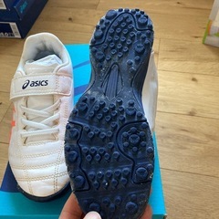 アシックス、トレシュー20cm
の画像