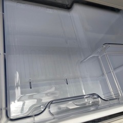 送料・設置込み可　冷蔵庫　350L SHARP 2021年　【分解クリーニング済み】の画像
