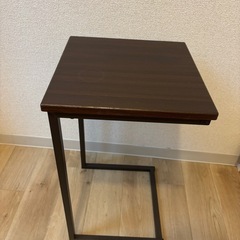 サイドテーブル①の画像