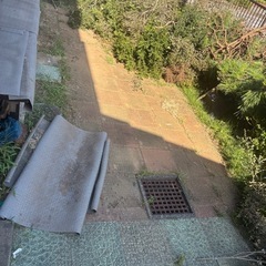 庭のタイルの画像