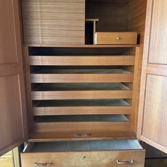 タンスの画像