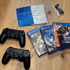 PS4　プレイステーション4　CUH-1200A　コントローラー2つ　初期化済みの画像