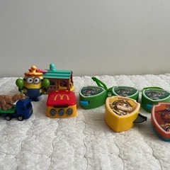 ハッピーセットおもちゃの画像