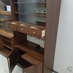 リユースのサカイ栃木店★ジモティ割あり★ ユーアイ 食器棚 ブラウン W84.5×D39×H165 クリーニング済み TC9832の画像