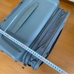 スーツケースの画像