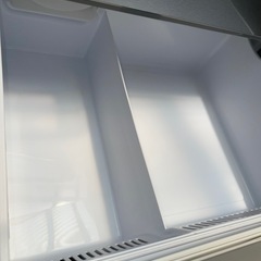 送料・設置込み可　冷蔵庫　355L  AQUA 2021年【分解クリーニング済み】の画像