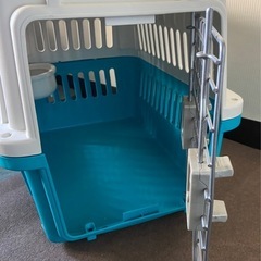 ペットキャリーの画像