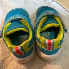 足育ベビーシューズ瞬足 子どもスニーカーの画像