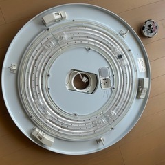 LEDシーリングライトの画像