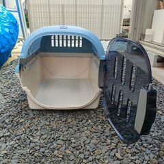 リッチェル 　キャンピングキャリーファインダブルドアM の画像