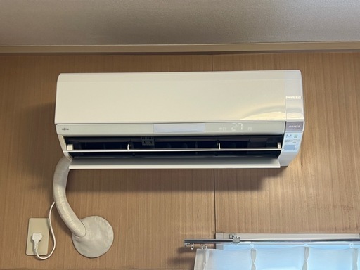 【お譲り先決定】 2010年製USEDエアコン　富士通ゼネラル/FUJITSUルームエアコンノクリアAS-S25W-W