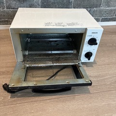 ジャンク[山善] トースター オーブントースター トースト 4枚焼き 16段階温度調節 タイマー機能 1200W メッシュ焼き網 受け皿付き ホワイト YTK-FC123(W)の画像