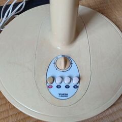 美品  ユアサ YUASA 扇風機 リビング扇,  動作良好。の画像