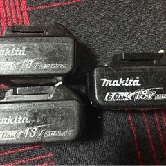 純正マキタリチウムイオンバッテリーBL1860Bの画像