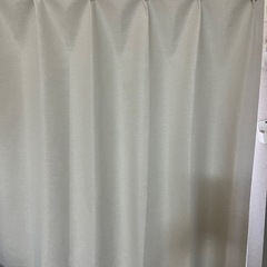 美品ニトリ 遮光カーテン＆レース　4枚セット100X178cmの画像
