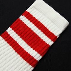 (2739) SkaterSocks (スケーターソックス) ロングソックス 靴下 男女兼用 ソックス チューブソックス Knee high White tube socks with Red stripes style 3 (22インチ) スケボー SK8 SKATE スケートボードの画像