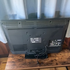 🉐①テレビ　32型　リモコン無しの画像