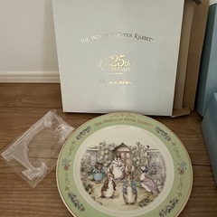 ピーターラビット　湯呑み&大皿　セットの画像