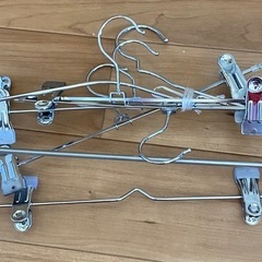 木製ハンガーの画像