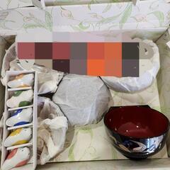 値下げしました。カツラユミ、お椀5個、箸置きセットの画像