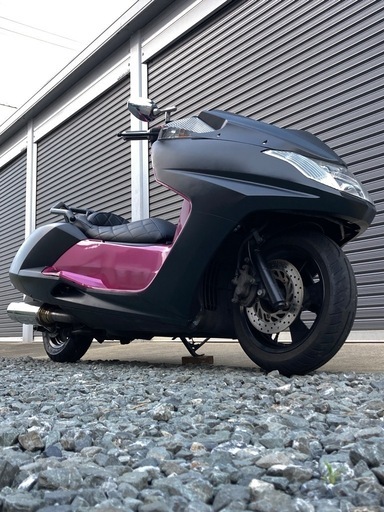 マグザム　全塗装　各部部品交換　メンテナンス済み　車体　カスタム　LED マフラー　オイル交換済み　カスタムパーツ　ハンドル　タイヤ新品