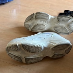 レディース　シューズの画像