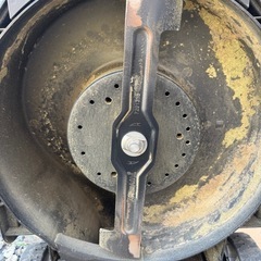 マキタ芝刈り機　MLM432D　Zの画像
