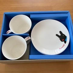 リサとガスパール　食器セットの画像